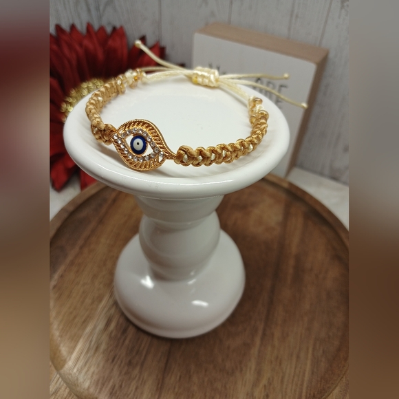 Golden Eye Protection Bracelet – Handmade Macrame – Adjustable - Picture 2 of 4